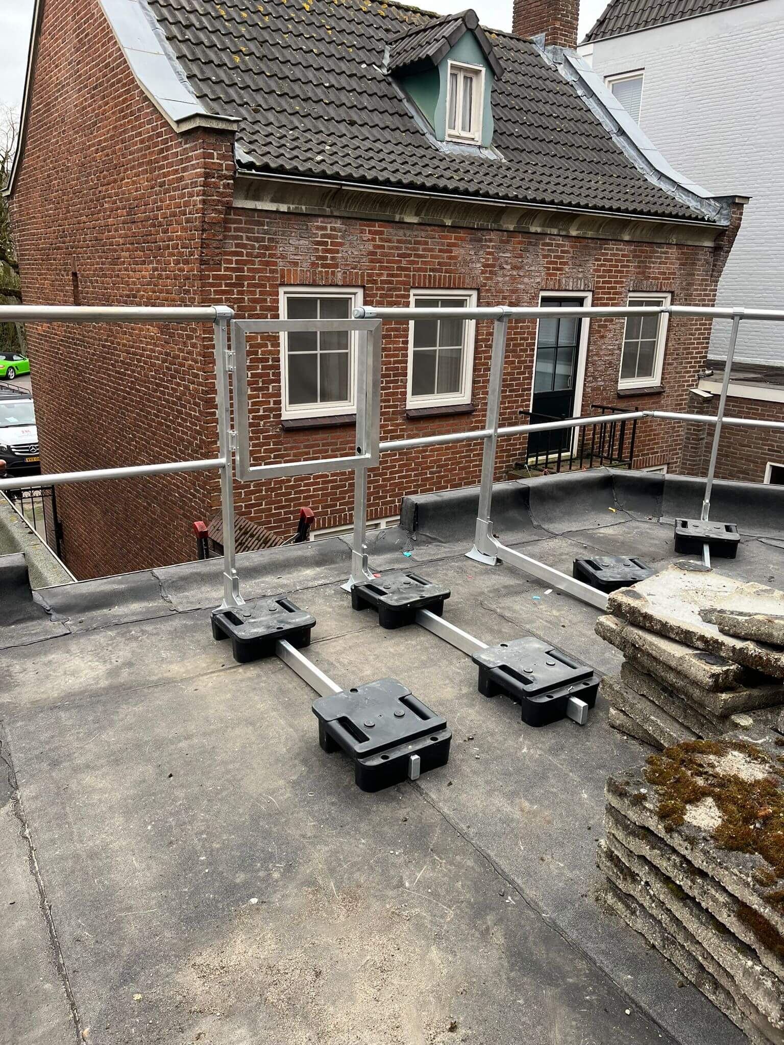 WhatsApp Image 2025-12-04 at 13.35.01 (5)